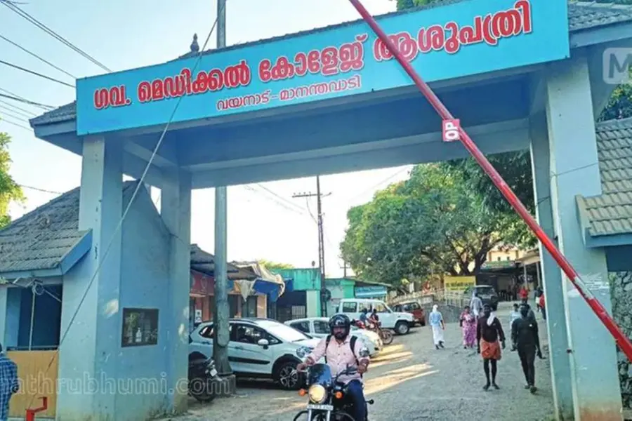 തുറക്കാത്ത കണ്ണുകളും വായും, സ്ഥാനംമാറിയ ചെവികൾ; ആലപ്പുഴ മെഡിക്കല് കോളേജിലെ കുഞ്ഞ് ഗുരുതരാവസ്ഥയില്