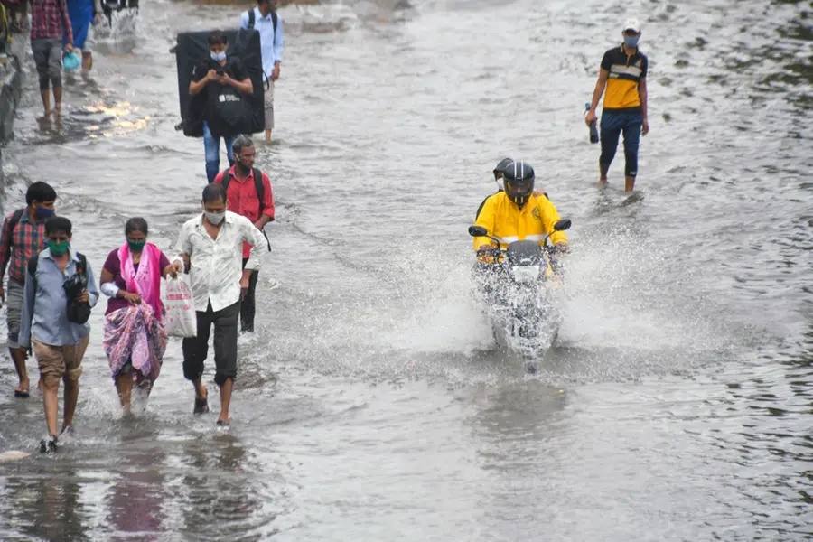 Rain intensity reduces in Mumbai after heavy spell; local trains, bus services back to normal