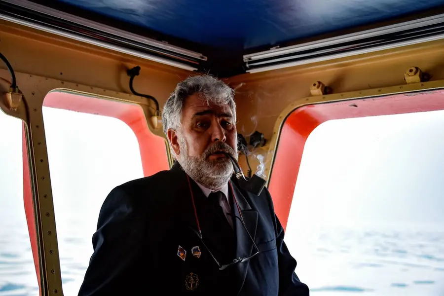When a nuclear icebreaker stops at the North Pole