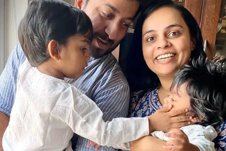 Vineeth Sreenivasan shares a perfect family pic
