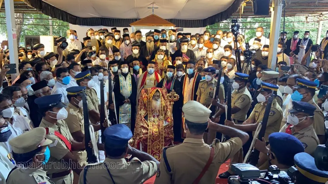 Police paying homage to the body of Baselios Marthoma Paulose II | Photo: G Sivaprasad
