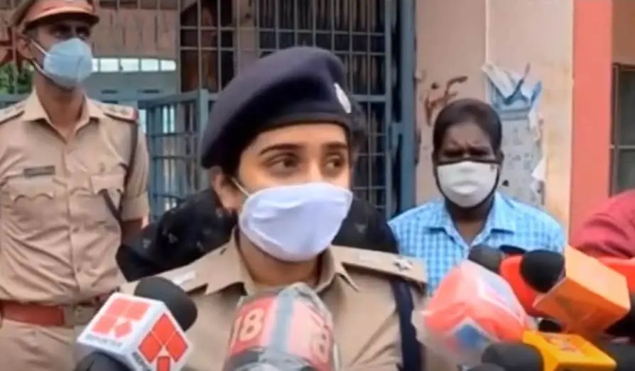 Kochi DCP Aishwarya Dongre speaking to media | Screengrab: Mathrubhumi news