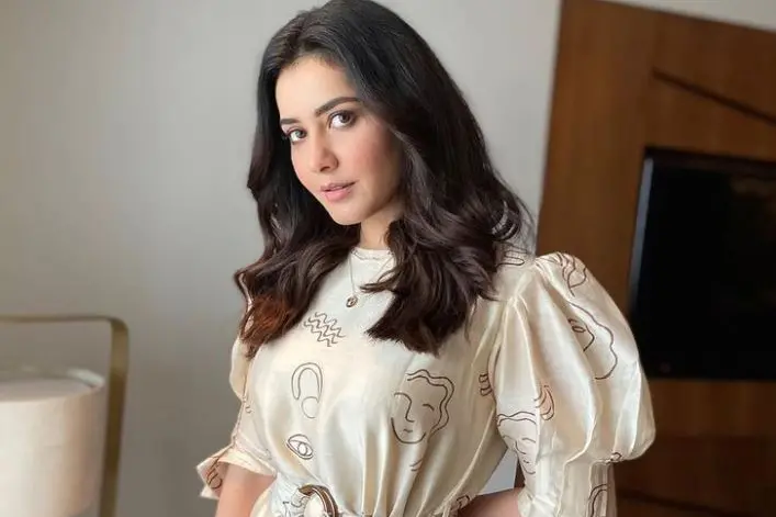 People will watch 'Bhramam' with a fresh perspective, says Raashii Khanna