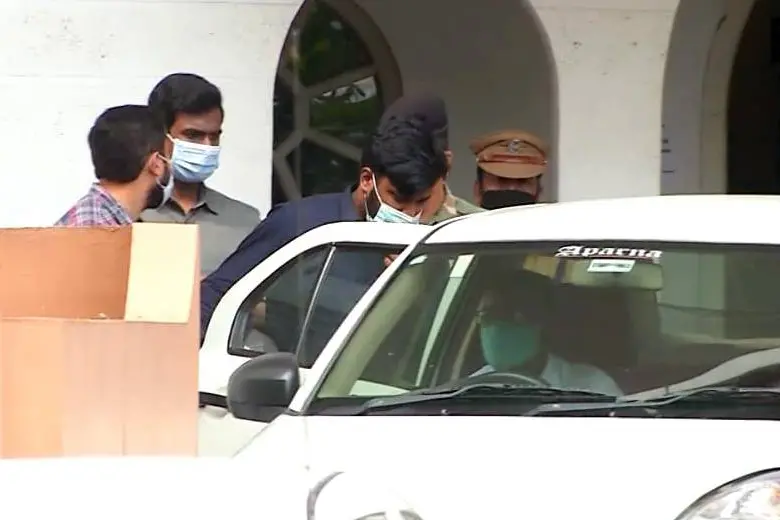 Hathras case: UP police arrests Popular Front leader Rauf Shareef