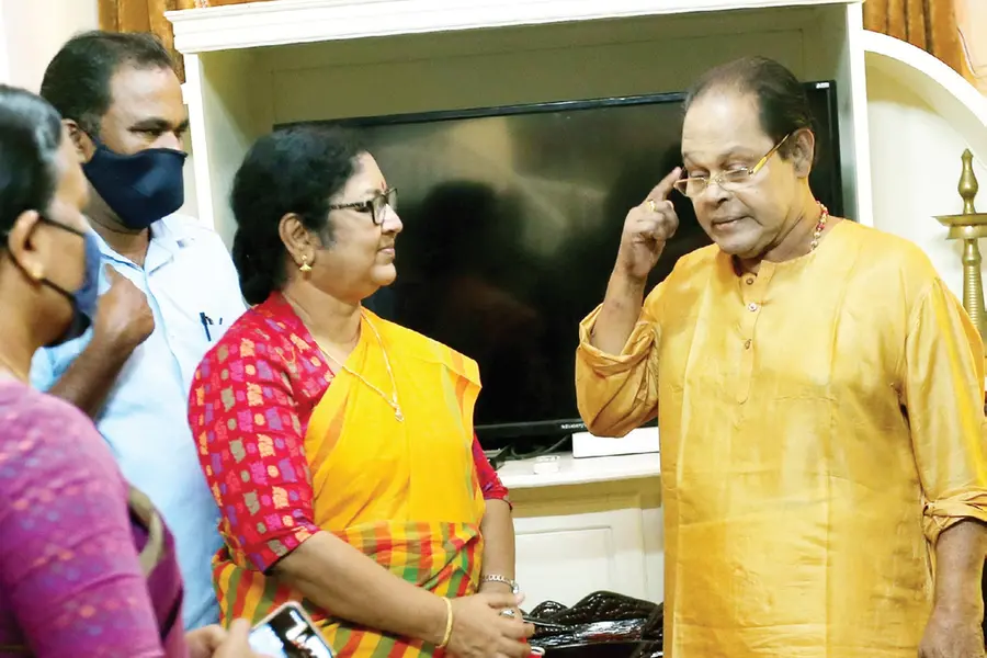 Irinjalakkuda LDF candidate R Bindu begins election campaign visiting former MP Innocent
