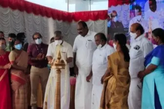 Pinarayi Vijayan inaugurates Chellanam fishing harbour