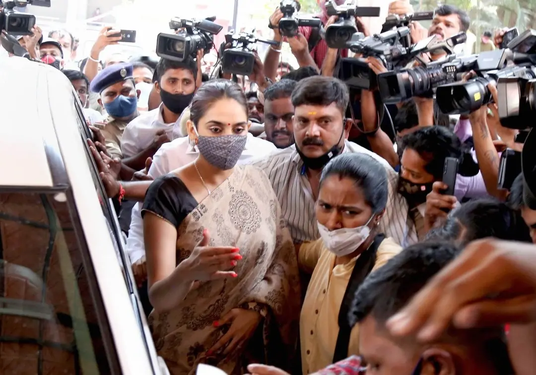 Kannada actress Ragini Dwivedi at the Central Crime Branch office for question in connection with the sandalwood drug scandal, in Bengaluru. Photo: PTI|File