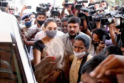 Sandalwood drugs case: SC notice on Ragini Dwivedi plea