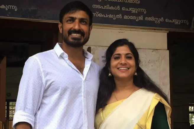 Actors Harish Uthaman, Chinnu Kuruvila enter wedlock