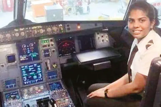Kerala girl flies aircraft to hometown on her first journey as pilot