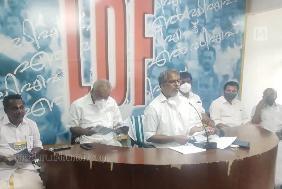 LDF convener and CPM acting state secretary A Vijayaraghavan explaining the election manifesto | Photo: G Binulal|Mathrubhumi