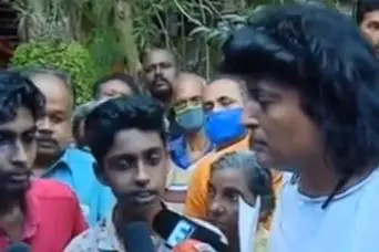 Deceased couple's sons request Boby Chemmanur to give back documents, use the amount to help poor