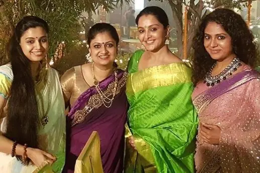 Poornima cherishes friendship with Manju Warrier, Samyuktha Varma and Geetu Mohandas; see pics