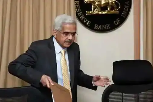 RBI Governor tests +ve for COVID-19; to continue work from isolation