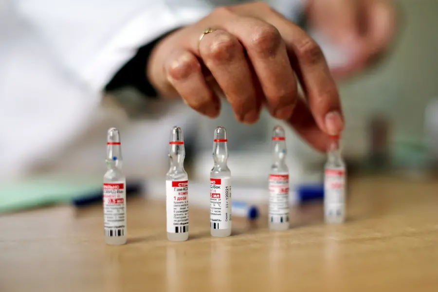 Expert panel recommends granting approval to COVID vaccine Sputnik V for emergency use in India