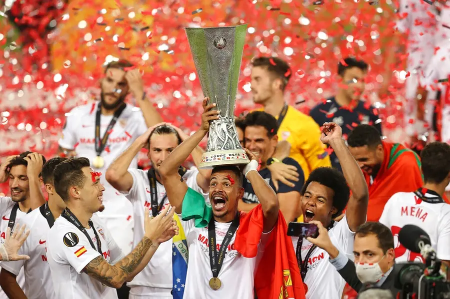 Sevilla beats Inter Milan 3-2 to win 6th Europa League