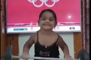 'Junior Mirabhai Chanu' steals hearts of netizens; video goes viral