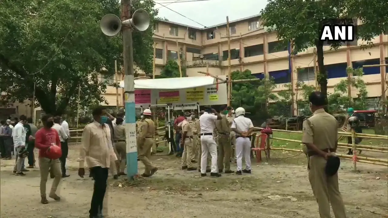 Counting centres in West Bengal | Photo: ANI