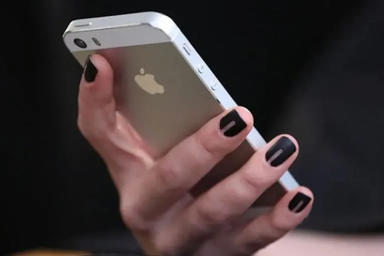 Vigilance to serve notice to users, seize iPhones distributed by Unitac