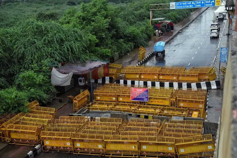 How can highways be blocked perpetually, asks SC; says executive's duty to implement law