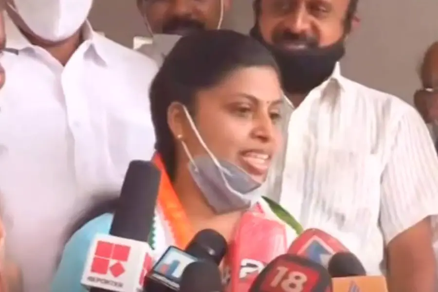 Rebel declares support to UDF; Kottayam municipality administration to ...