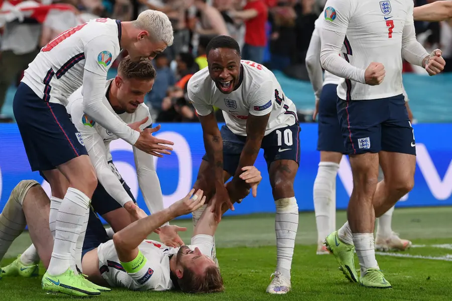 England beat Denmark, to clash with Italy in Euro 2020 final