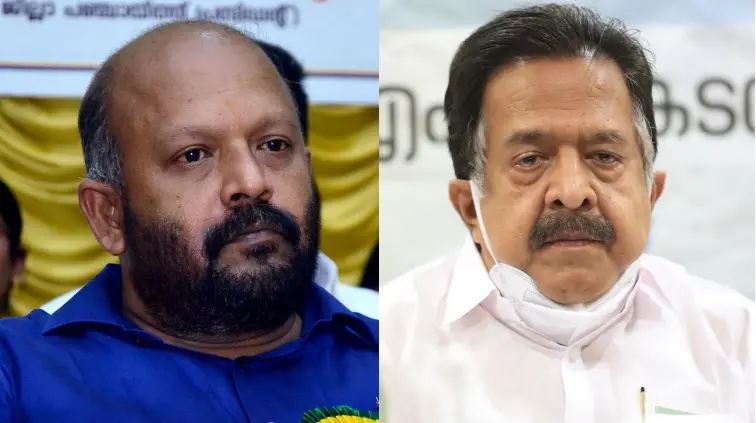 രമേശ് ചെന്നിത്തല, വി. എസ് സുനിൽകുമാർ | മാതൃഭൂമി