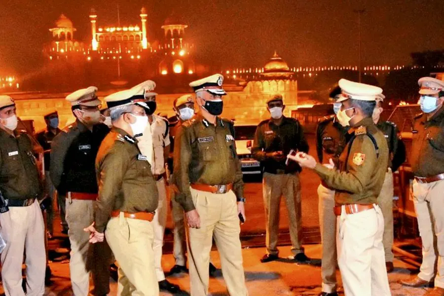 Two suspected JeM terrorists held in Delhi