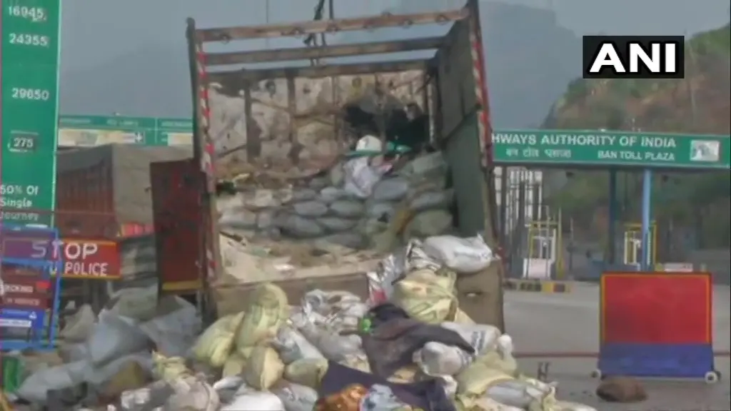 Four terrorists neutralised by the security forces, one Police constable injured in the operation | Photo: ANI
