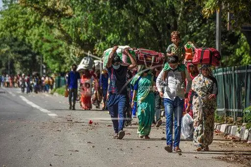 Migrants leaving to home states due to lockdown