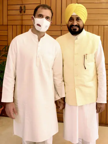 Congress leader Rahul Gandhi along with Punjab Chief Minister Charanjit Singh Channi. Photo: ANI|file