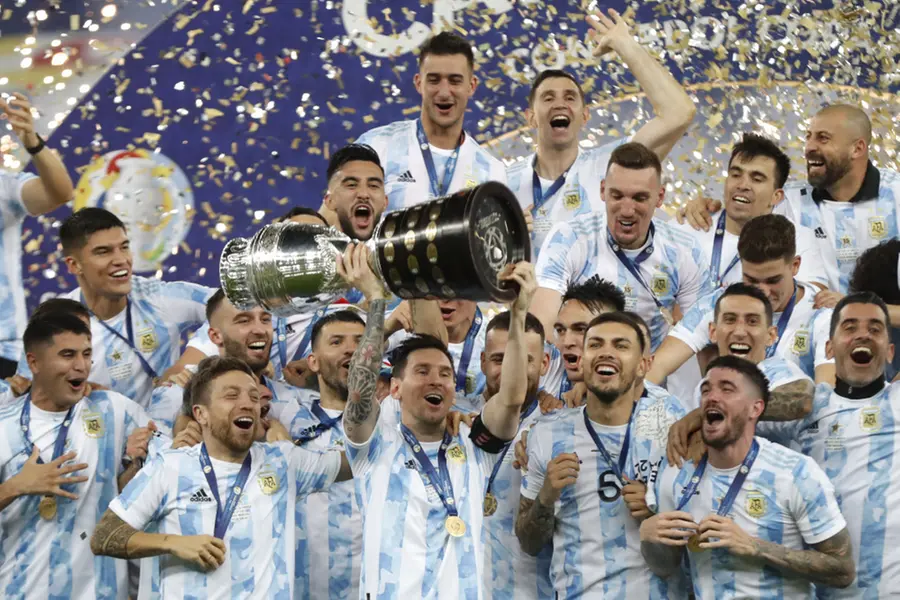 Argentina beats Brazil 1-0; lifts Copa America after a long wait