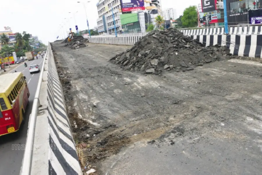 Palarivattom flyover: Rs 2 crore spent on repair also wasted