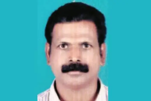 Fisherman from Paravur commits suicide; blames CM, govt officials