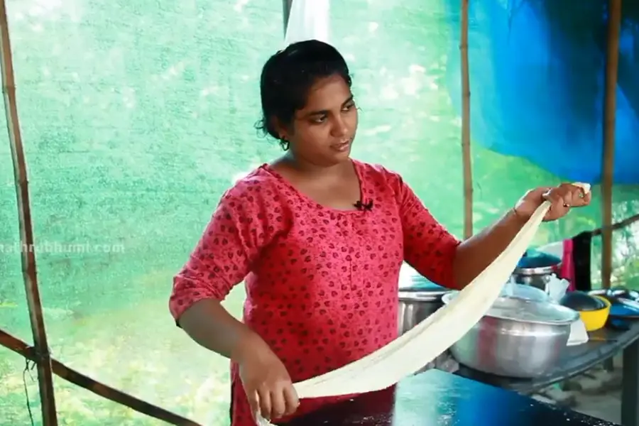 Merinda's 'Porotta making' becomes superhit