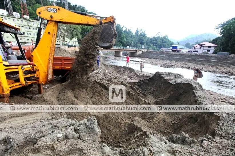 Disaster Management Authority begins removing sand from Pampa