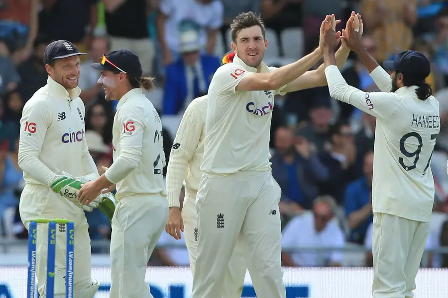 England hammer India by an innings and 76 runs in third test
