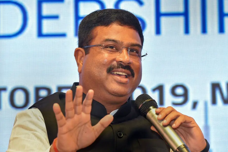 Govt mulls domestic gas floor price system to protect explorers' margin