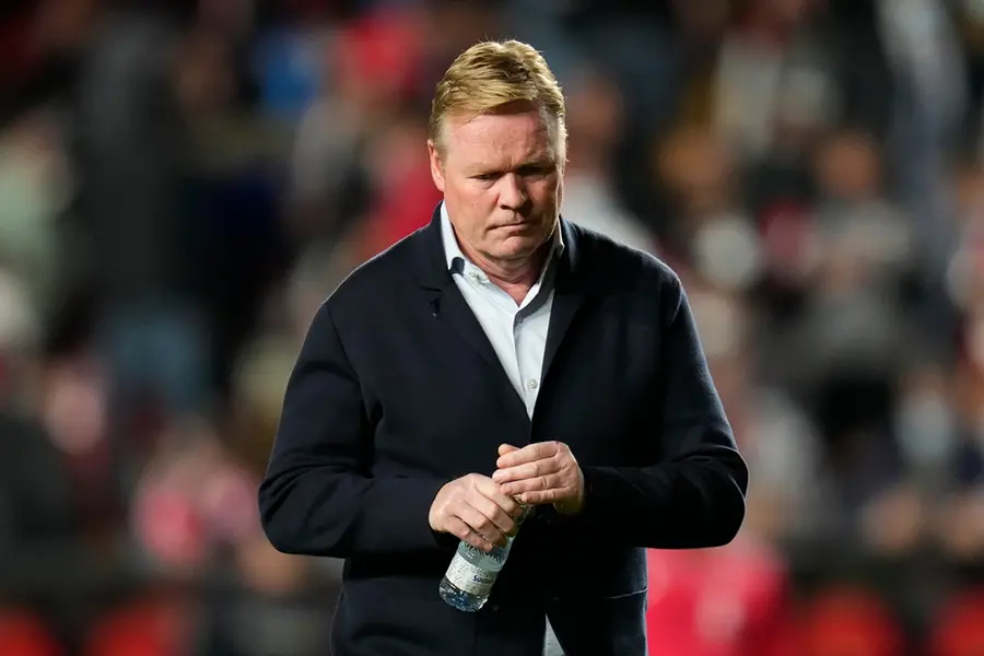 Koeman sacked as Barcelona coach with Xavi the favourite to come in