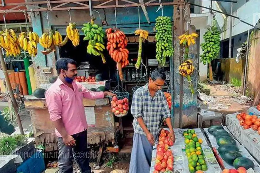 This fruit stall can tell how 8 youngsters got govt job after studying under its roof