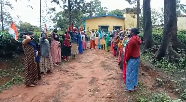 Workers stage protest in front of the Kerala Forest Development Corporation office
