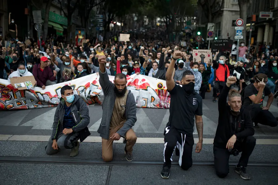 Protesters in US call attention to deaths of more black men