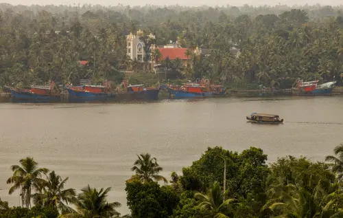 Ashtamudi Lake | Photo: CR Gireesh Kumar | Mathrubhumi