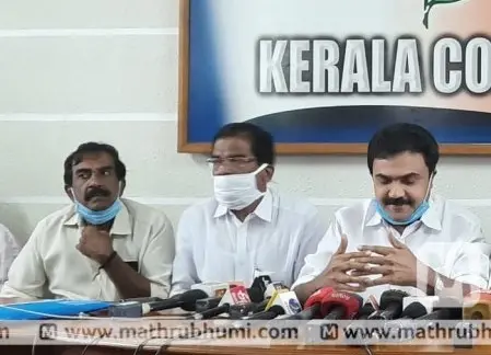 N Jayaraj, Thomas Chazhikkadan, Jose K Mani at press meet