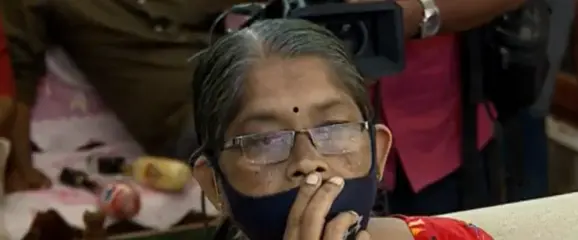 Uthra's mother, Manimeghala | Photo: Mathrubhumi News Screengrab
