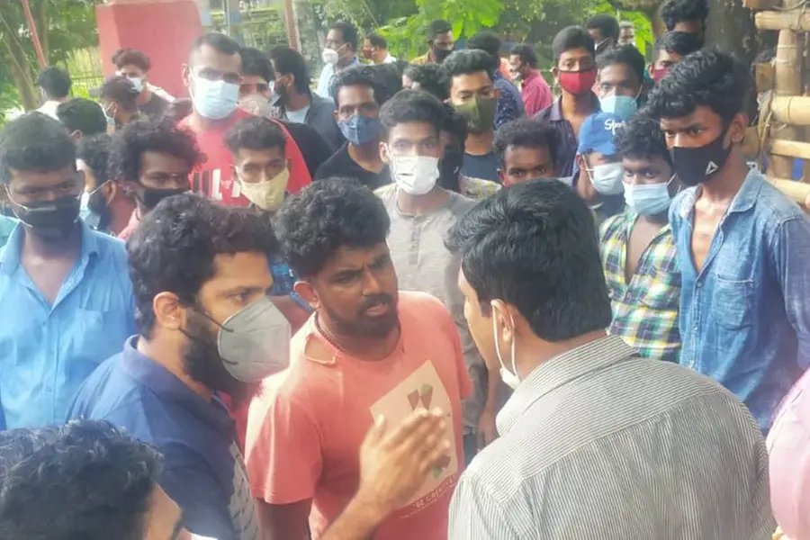 Clash erupts between CPI, CPM after workers switch trade union in Adoor