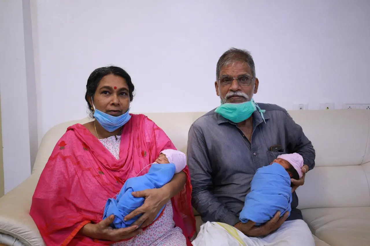 Kumari and Sreedharan with twins at Adoor Lifeline hospital