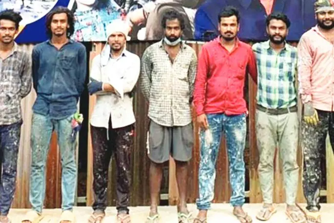 Silent painters: a group formed for a noble cause