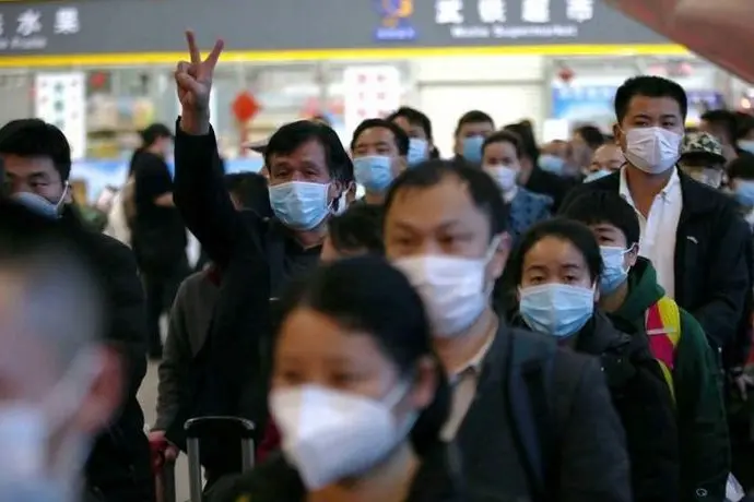 Wuhan sees 620,000 public transport users after lockdown lifted