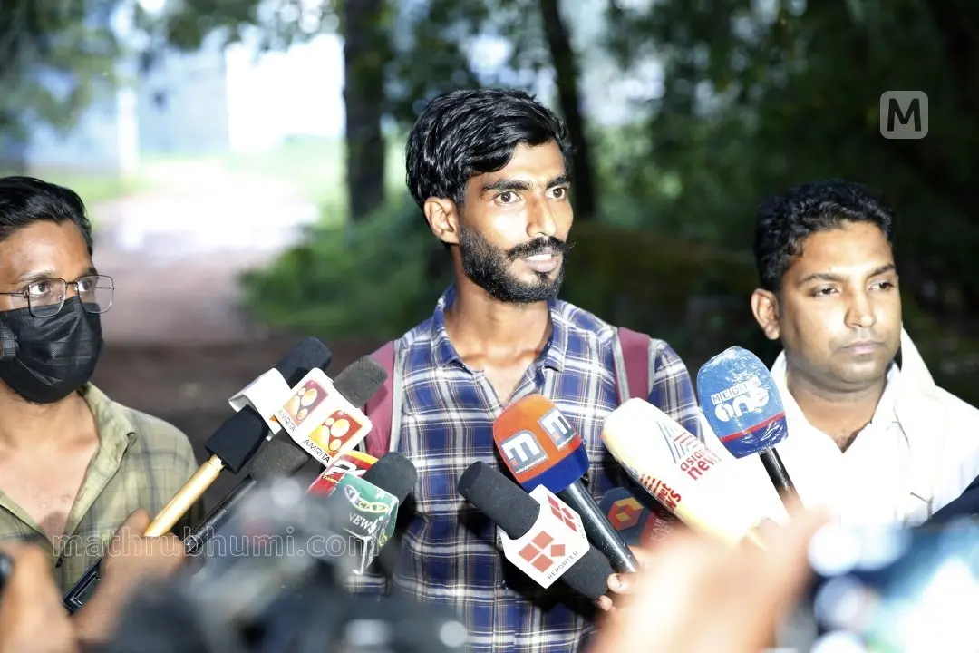 Thaha Fasal addressing media (Photo: Mathrubhumi Archives)